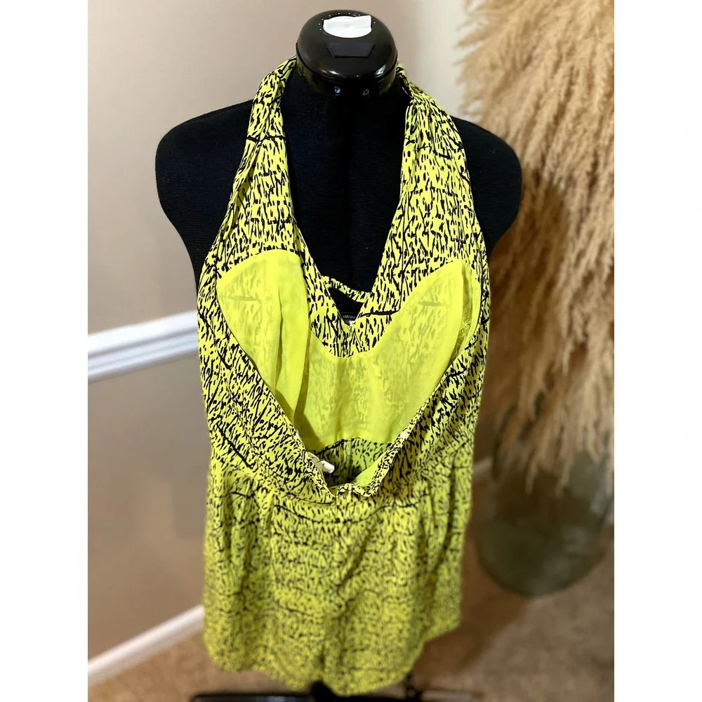 BCBG Chartreuse Neon Green Yellow Halter Halter Romper Size 6 - Picture 3 of 4